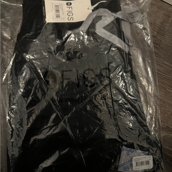 Figs Black Zamora Joggers - Picture 1 of 4